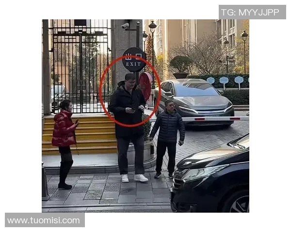 姚明近日身材变化引发热议网友纷纷点赞称其依然气质不减